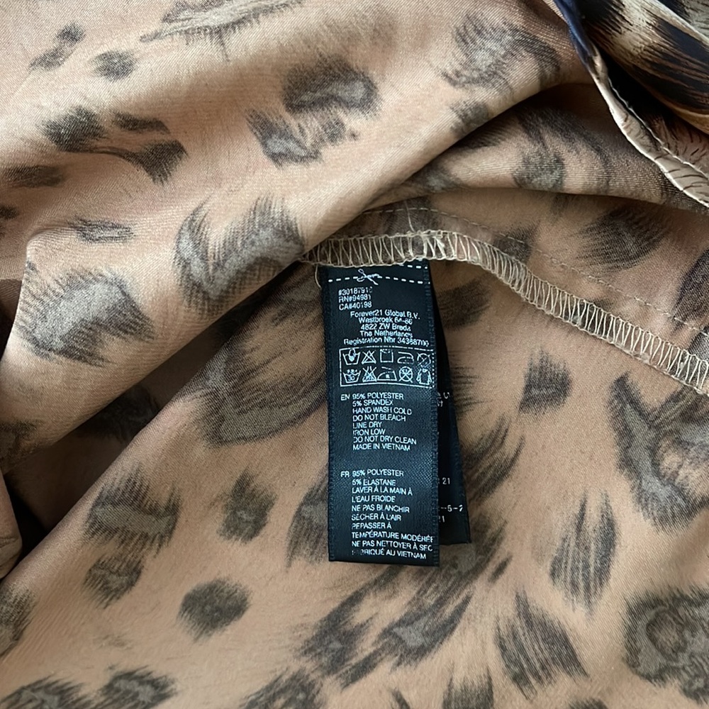 Leopard print shirt - Picture 5 of 6